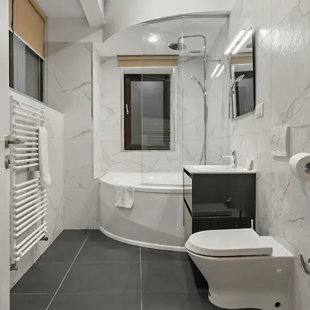 Crown Penthouse - Luxurious, & Vista Bucarest