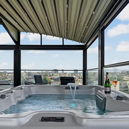 Crown Penthouse - Luxurious, & Vista 公寓 布加勒斯特