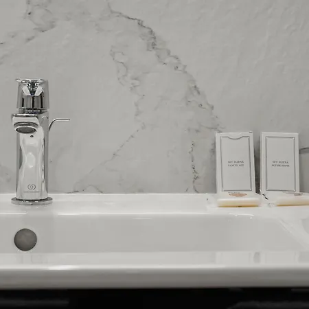 Crown Penthouse - Luxurious, & Vista 公寓