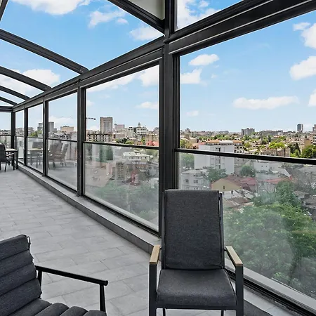 Apartment Crown Penthouse - Luxurious, & Vista Bucharest